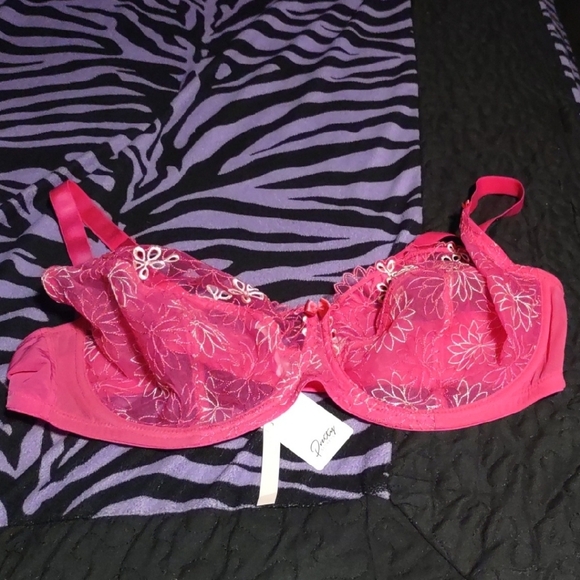 Pink Lace Underwire Bra sz 44 DDD - Picture 1 of 3